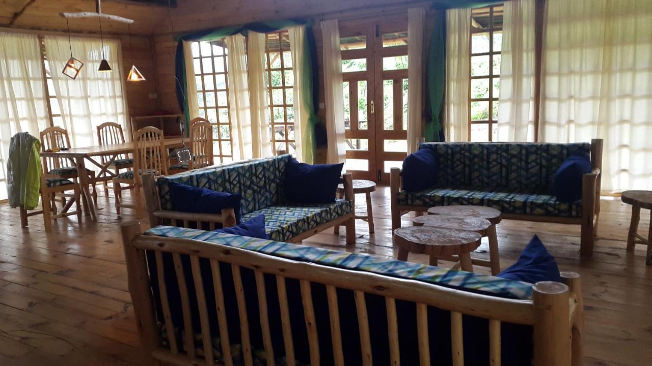 Castle Forest Lodge Mount Kenya National Park Bagian luar foto